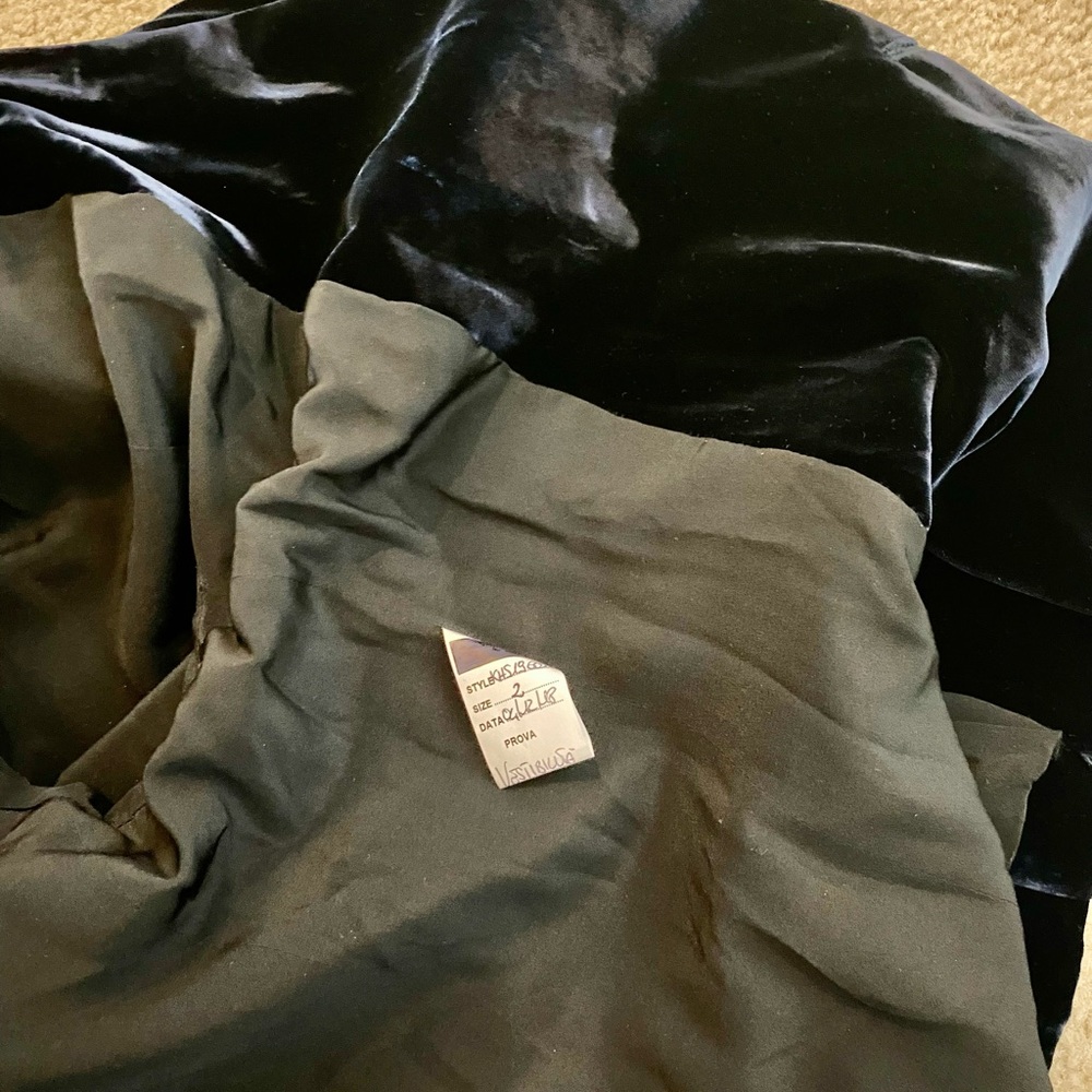 Khaite Velvet Jacket. - Picture 6 of 6